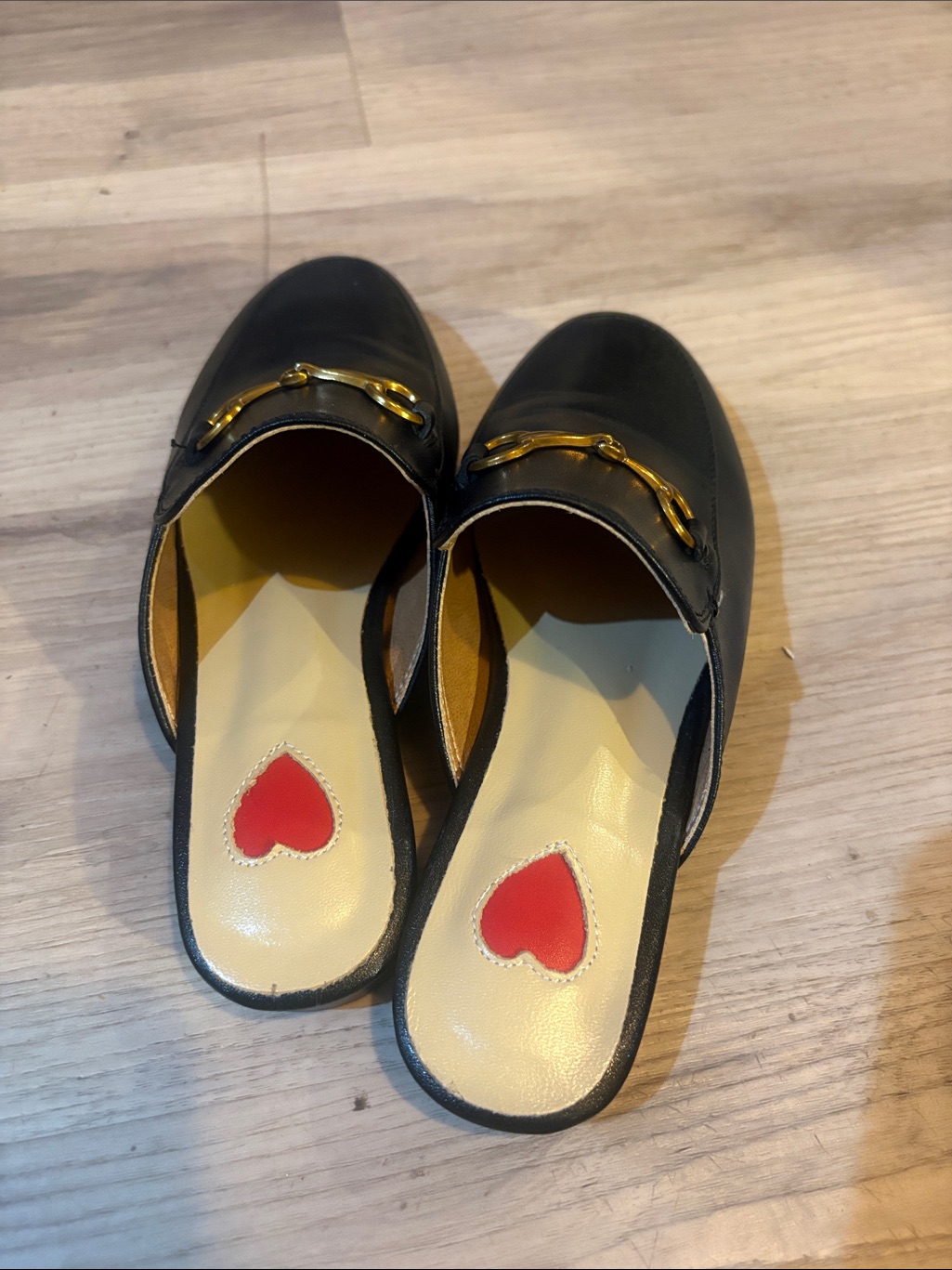 Women’s Black Leather Mule With Gold Horsebit Accent Size 4.5 — image 2 of 8